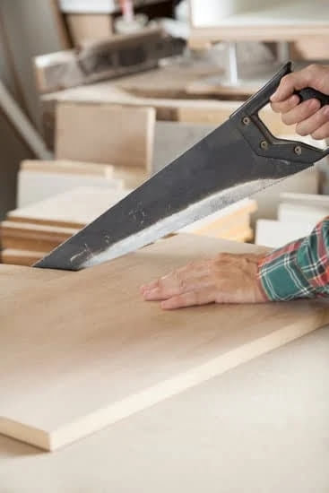 How To Use Woodworking Hand Tools