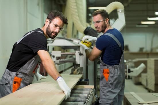 Sauder Woodworking Co Sauder Woodworking Co