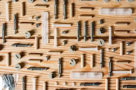 Tool School Start Basic Woodworking With A Jigsaw Lifehackerlifehacker
