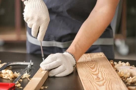 How To Renovate Old House While Preserving Woodwork