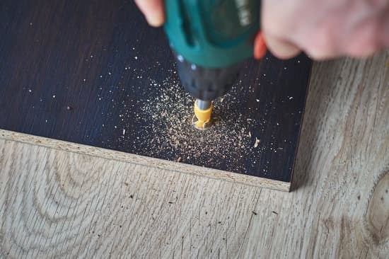 How to Intarsia Woodworking 1 Step-by-step guide: How to Intarsia Woodworking - Detailed instructions and techniques for beginners