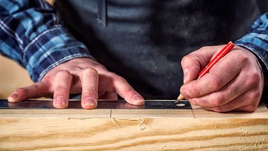 Why not use epoxy in woodworking? Discover alternative wood finishes and their benefits!