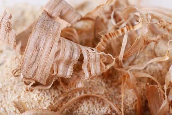 Do You Need a Table Saw for Woodworking 1 Essential woodworking tool: Table saw for precise cuts and efficient woodworking projects