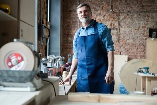 High-quality custom woodworking by Nat Fry: expert craftsmanship and timeless designs