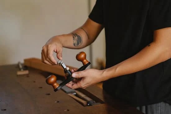 How to Build a Woodworking Spray Booth 1 Step-by-step guide on creating a woodworking spray booth for optimal results