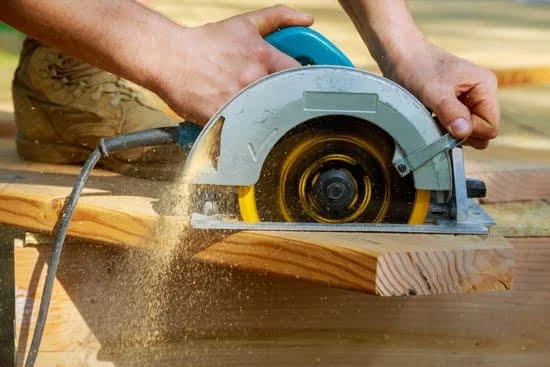 Robotic Woodworking Machines 1 High precision robotic woodworking machines crafting intricate designs with efficiency and accuracy