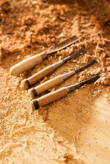 Discover the top-rated paint for interior woodwork to achieve professional results effortlessly