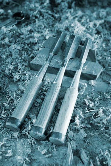 What to Get a Woodworker 1 Top 10 must-have woodworking tools to gift a woodworker