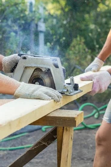What Do Woodworkers Use to Make Wood Have Less Friction 1 Suggested alt text: 'Essential woodworking tools for reducing wood friction in projects.'
