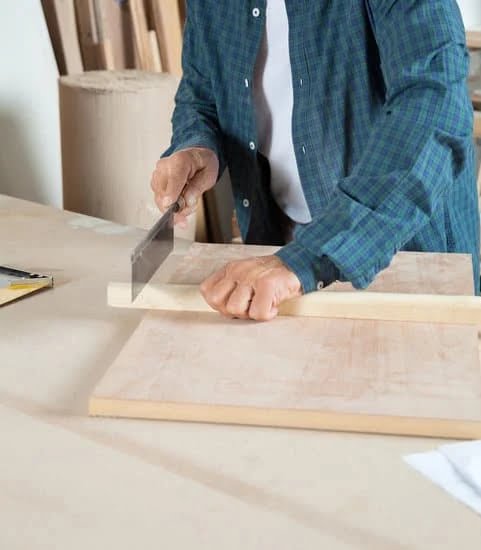 Step-by-step guide on creating woodworking plans in FreeCAD, a free and versatile CAD software