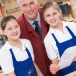 How to Choose the Right Woodworking Router Step-by-step guide on how to select the perfect woodworking router for your projects