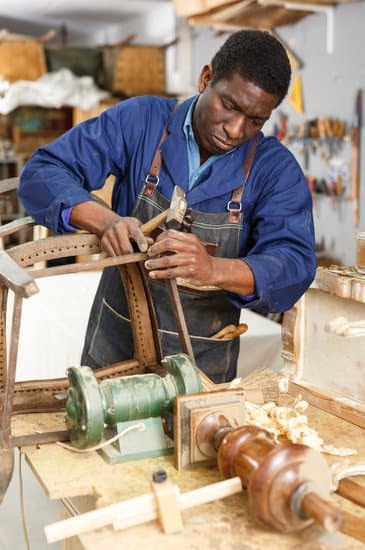 How to Freshen Renew Woodwork 1 Step-by-step guide on how to freshen and renew woodwork for a revitalized appearance