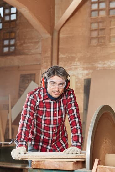 How to Make a CNC Woodworking Machine 1 How to make a CNC woodworking machine: step-by-step guide for creating your own