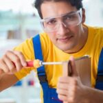 What Type of Paint to Use for Woodwork Choosing the ideal paint for woodwork: A guide to finding the right type of paint