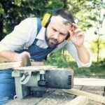 Woodworker working with cottonwood: Pros, Cons, and Tips for woodworking with cottonwood