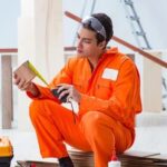 Should Woodworking Chairs Be Made While Wet Benefits and considerations of crafting wet woodworking chairs: A guide for woodworking enthusiasts