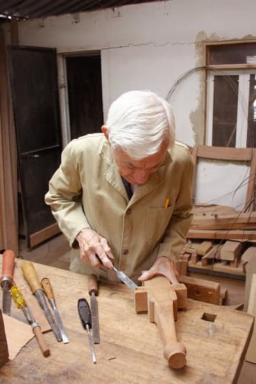 What Does a Woodworking Foiler Do 1 Woodworking foiler expertly applies decorative foil to wooden surfaces, enhancing the overall aesthetic quality