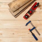 How Yo Stop Puppy From Scratching & Chewing Woodwork Use positive reinforcement to train puppy to stop scratching & chewing woodwork. Gradually redirect to appropriate toys