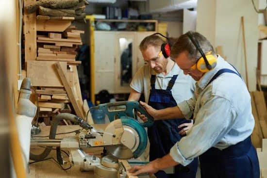 Best Woodworking Gifts 2022 3 Unique and High-Quality Woodworking Gifts 2022