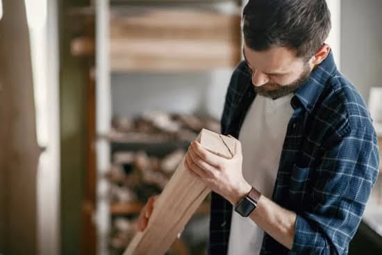 What'S New in Woodworking 1 What's new in woodworking: innovative tools, techniques, and designs shaping the industry today