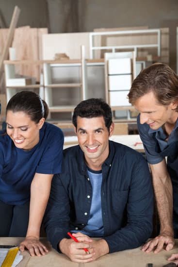 What Is a Bradawl Used for in Woodwork 1 what is a bradawl used for in woodwork