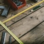 Step-by-step guide on how to measure and draw a circle on woodworking project