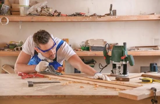Should Window Blinds Match Woodwork 1 Coordinate window blinds with woodwork for cohesive look in home decor