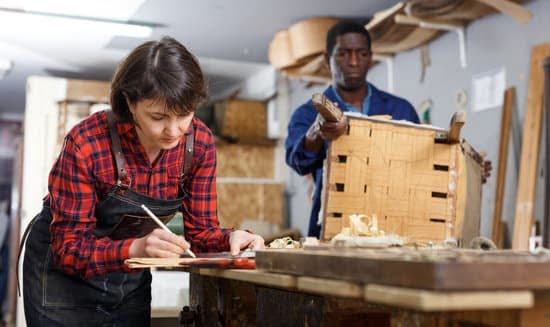 What Is the Best Spray Paint System for Woodworkers 1 A complete guide to finding the perfect equipment