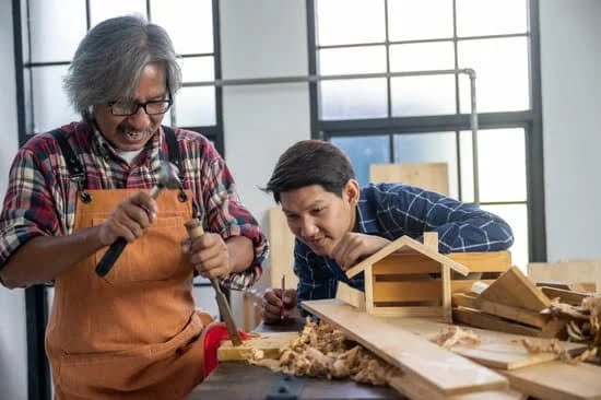 Capturing the soothing hum of woodworking in action – How to describe the sound of woodworking