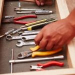 What Finish for Woodworking Bench Stain or varnish for woodworking bench - choosing the perfect finish