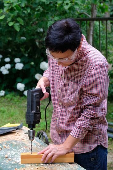 How much it costs for spiral staircase woodwork - A Homeowner's Guide to Spiral Staircase Woodwork Costs