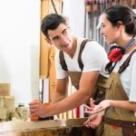 How to Expand Facebook Display on a Tableto Clean Woodwork Guide on how to expand Facebook display on a tablet to clean woodwork effectively