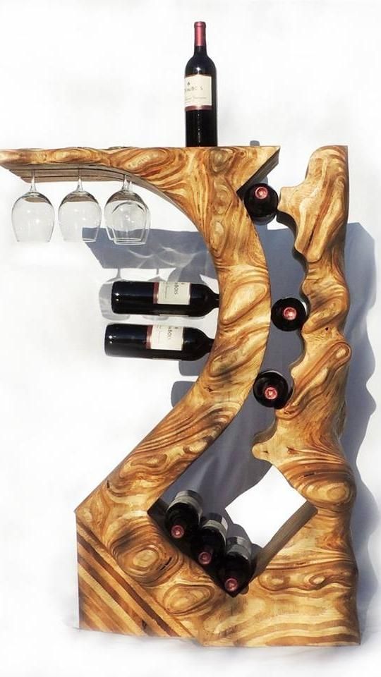 Statistic on the number of professional woodworkers in the United States