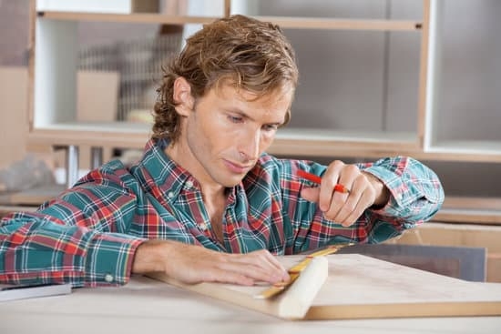 What Is a Cutting List in Woodwork 1 Definition of a cutting list in woodworking, enumerating required pieces What Is A Cutting List in Woodwork