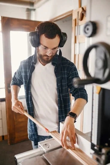 Explore top-quality wood tools and supplies at our premier woodworking store in Minneapolis